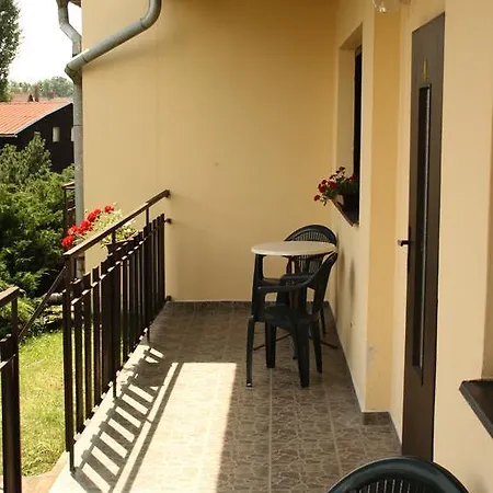 Aldeamento Turístico Bungalovy A Ratibořice- Zlíč *